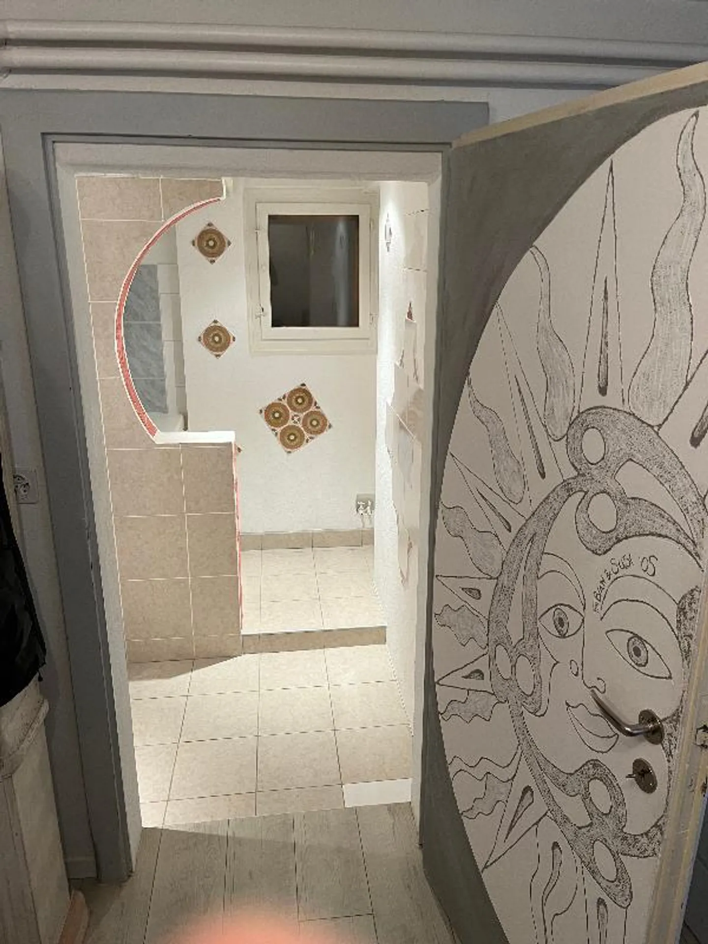 2 Room Furnished Living Object - Photo 3 of 5