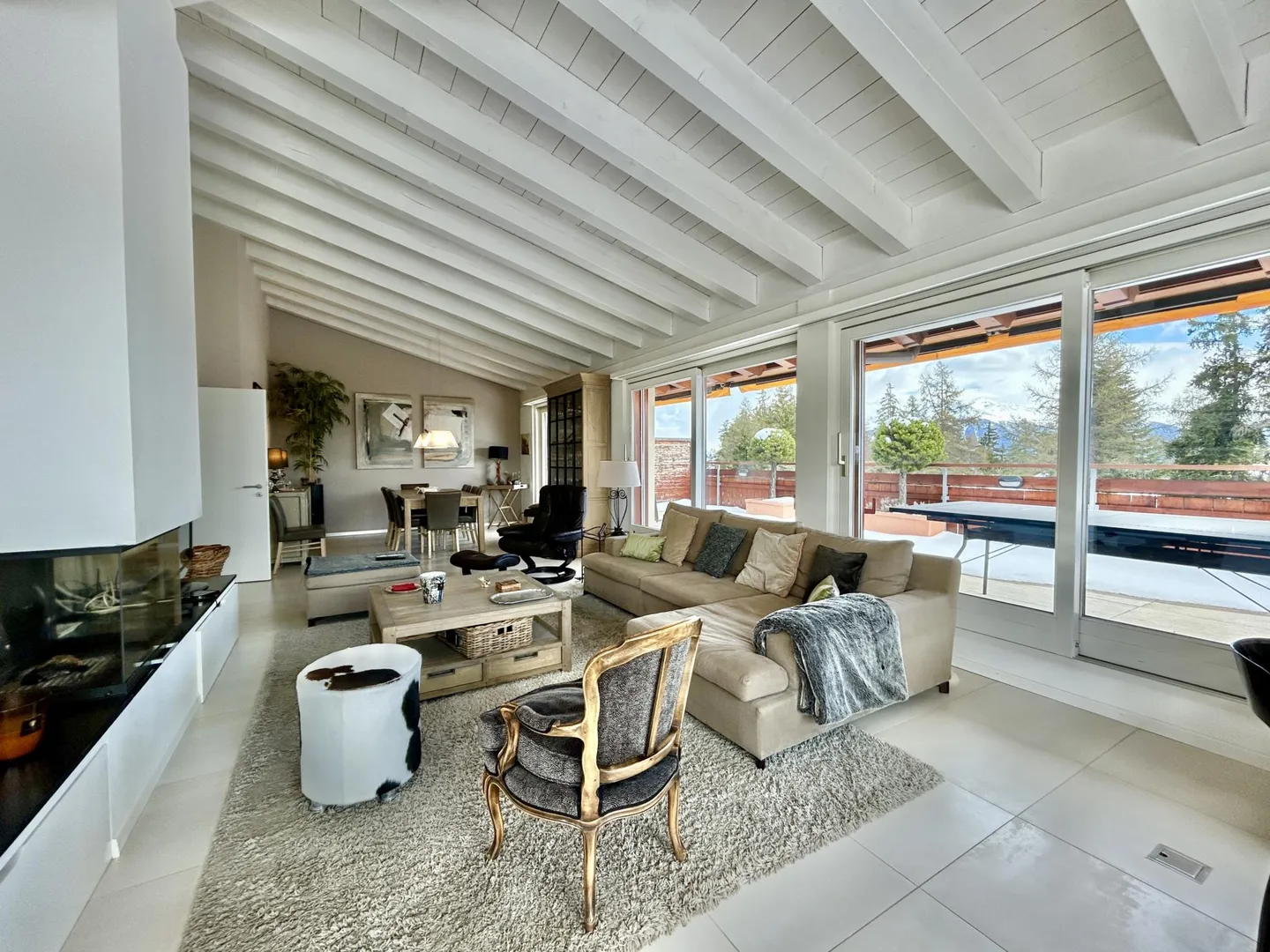Raro: Elegante Attico-Duplex di alto livello nel cuore di Crans-Montana - Foto 5 di 33
