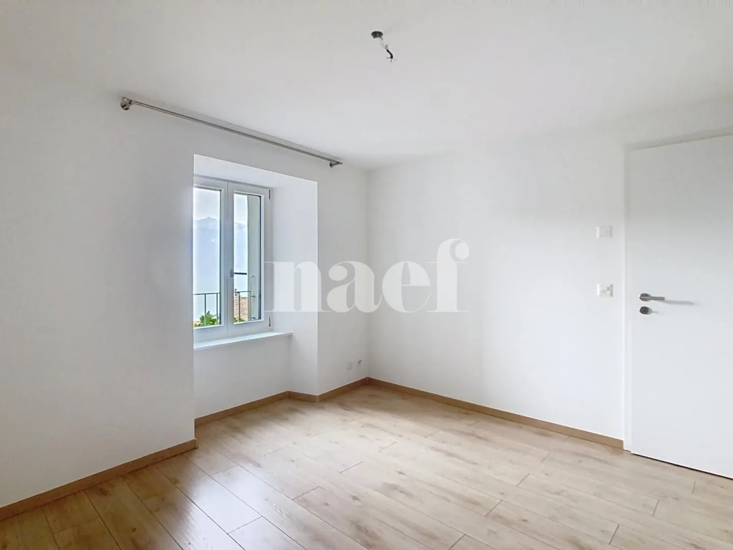 5.5 rooms apartment - Photo 8 of 11