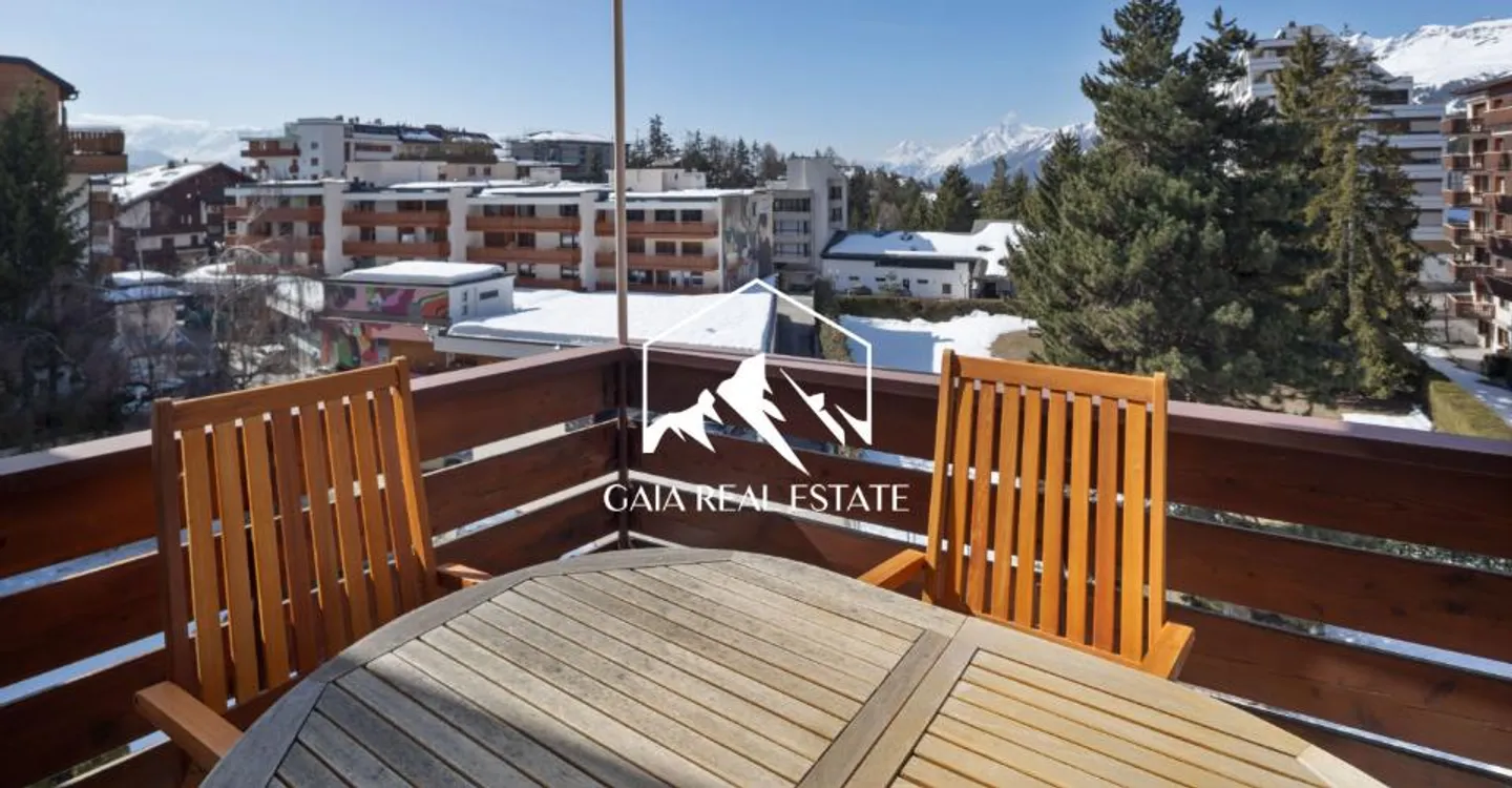 3.5 stanze nel cuore di Crans Montana con vista e garage - Foto 3 di 12