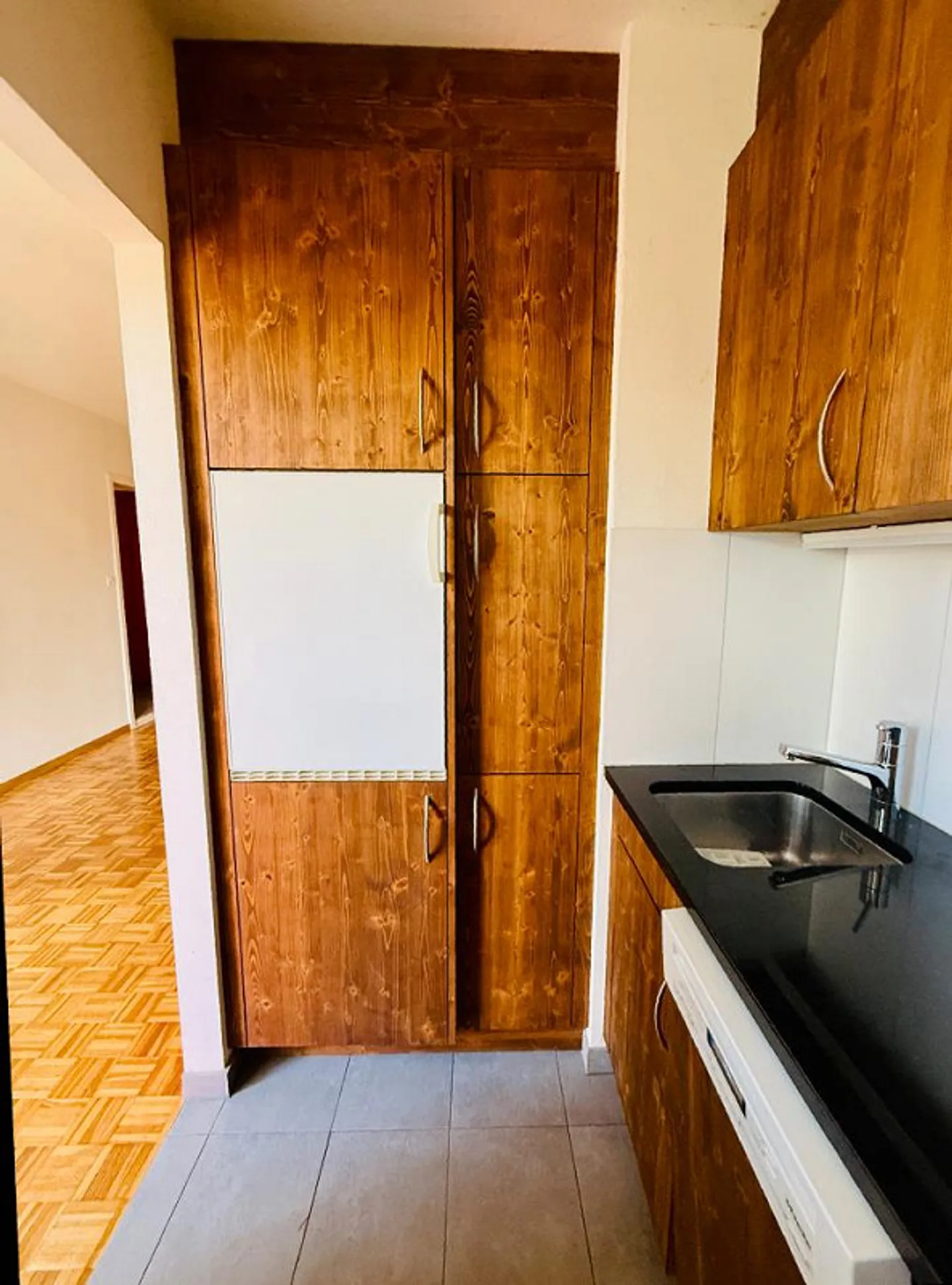 Appartamento accogliente di 2,0 stanze con balcone in affitto nel parco di Büren! - Foto 6 di 7