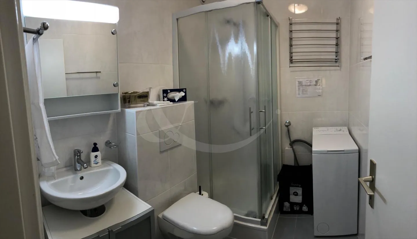 Studio à proximité immédiate du centre-ville - Photo 3 sur 5