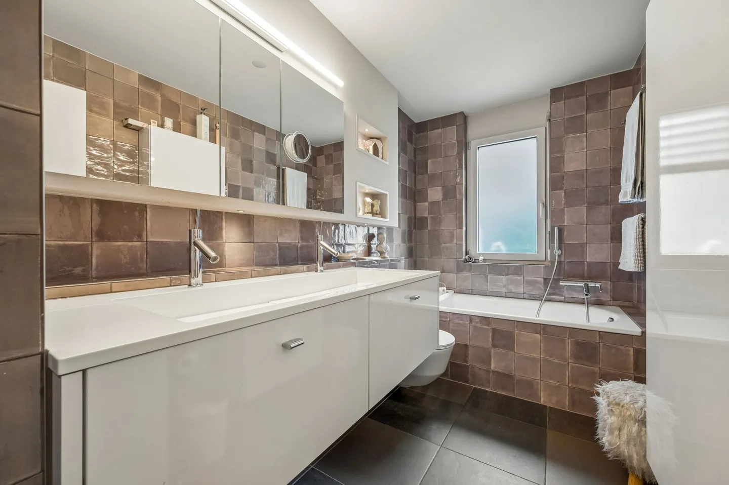 Moderne 4.5-Zimmer-Wohnung mit optionalem Zusatzraum und variabler Grundrisslösung - Foto 7 von 13