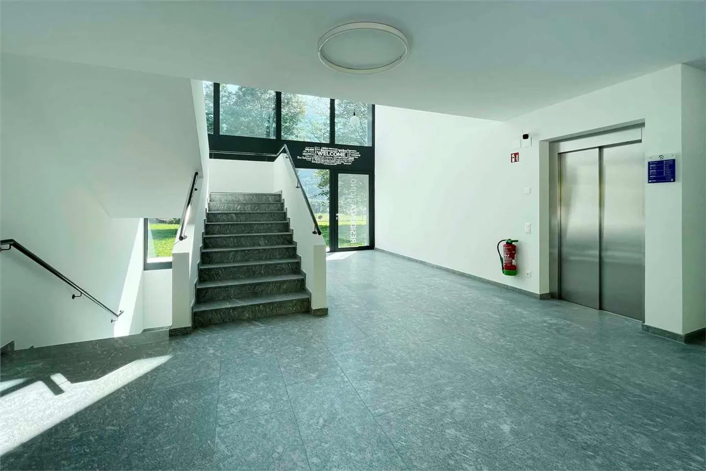 Modernes Apartment mit Garten - Foto 25 von 31