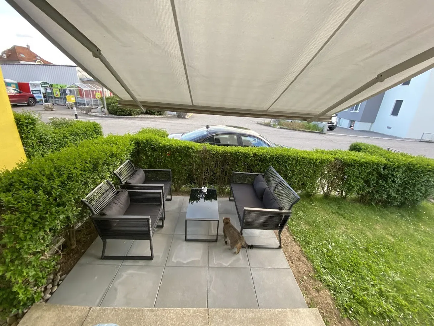 Helle Wohnung mit Gartenistzplatz - Foto 1 di 8