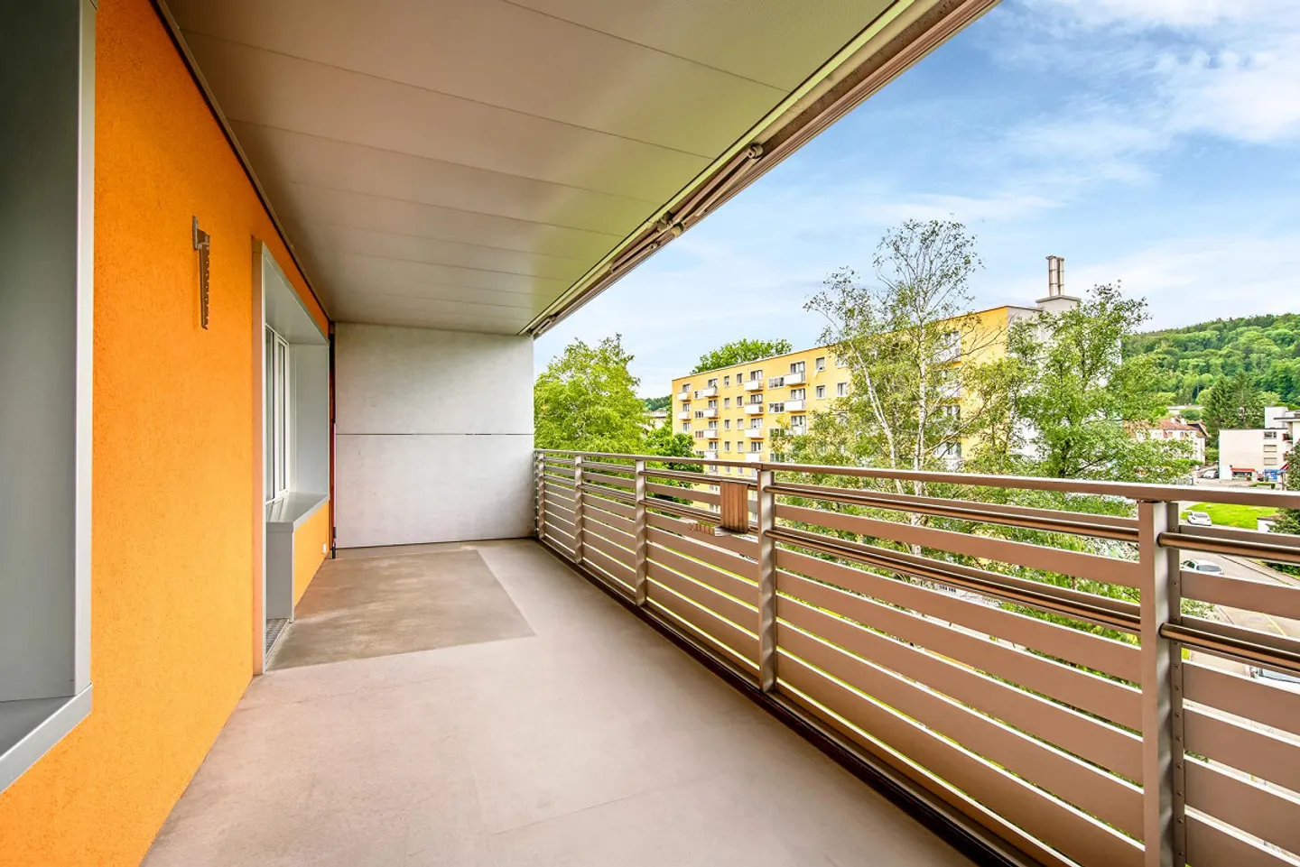 Bright 3-Room Apartment in Zurich - Photo 7 of 9