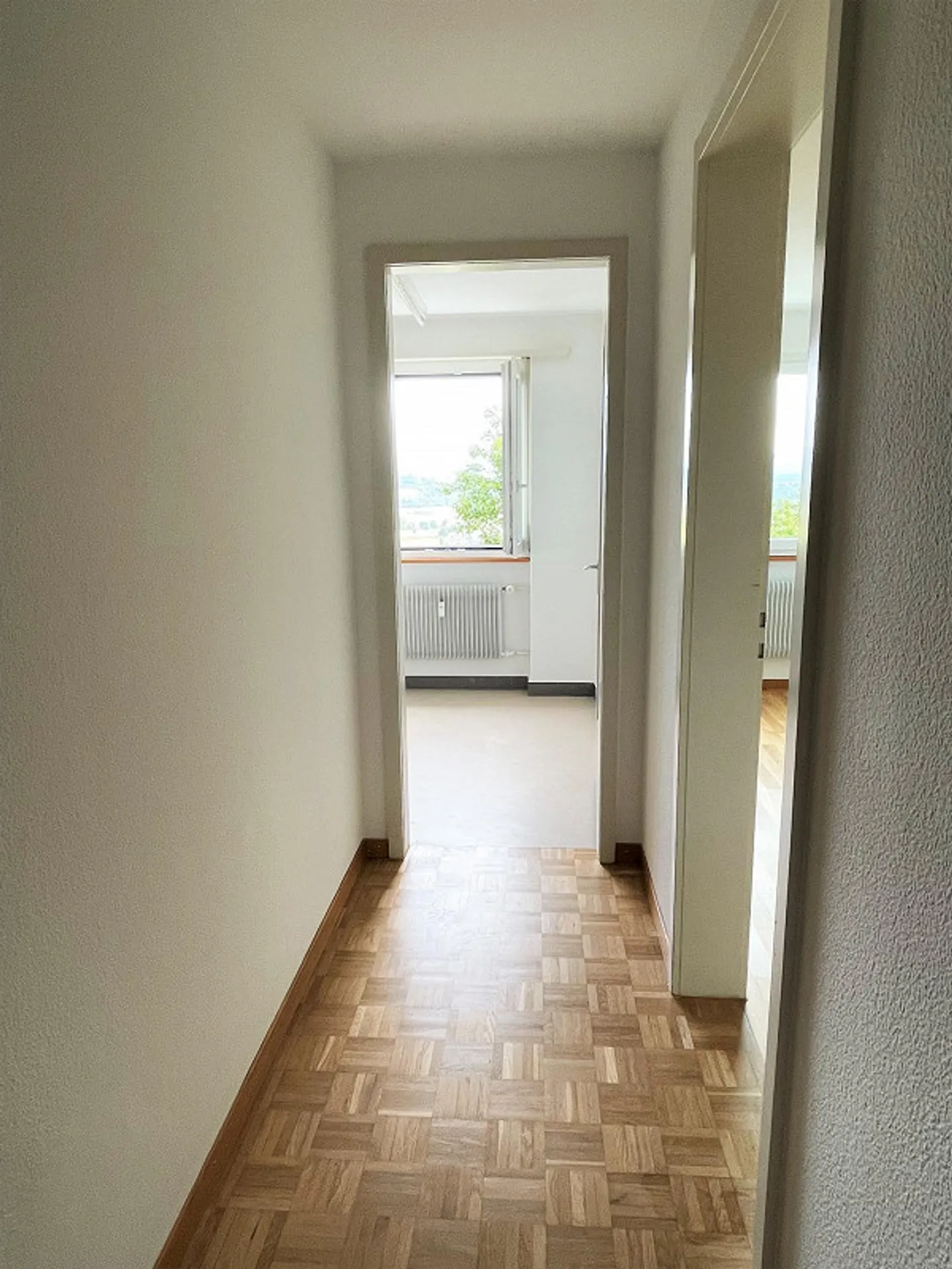 Appartamento 3 locali con area giardino a Belp - Foto 4 di 7