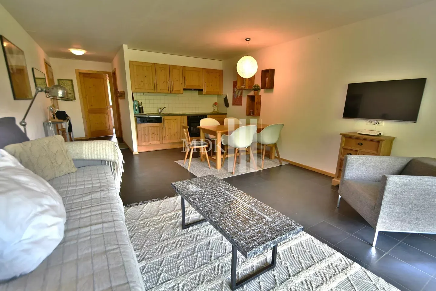 Charmante 2,5-Zimmer-Wohnung - Foto 2 von 8