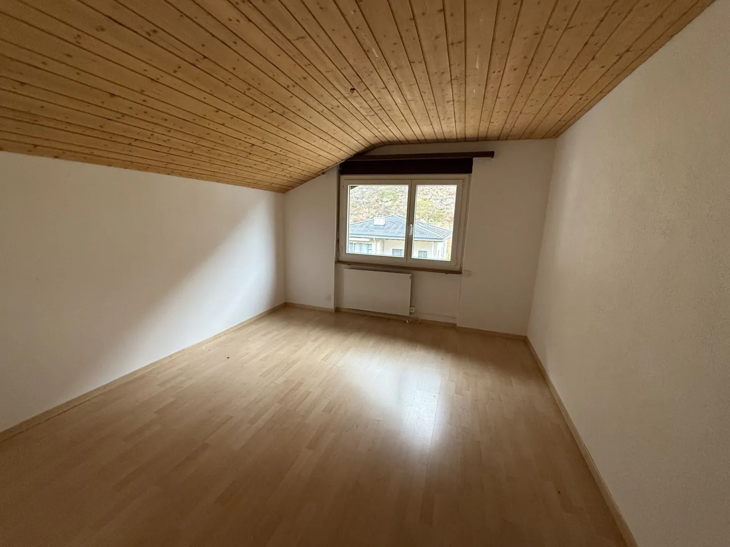 Ampio appartamento duplex in attico su due piani - Foto 14 di 26