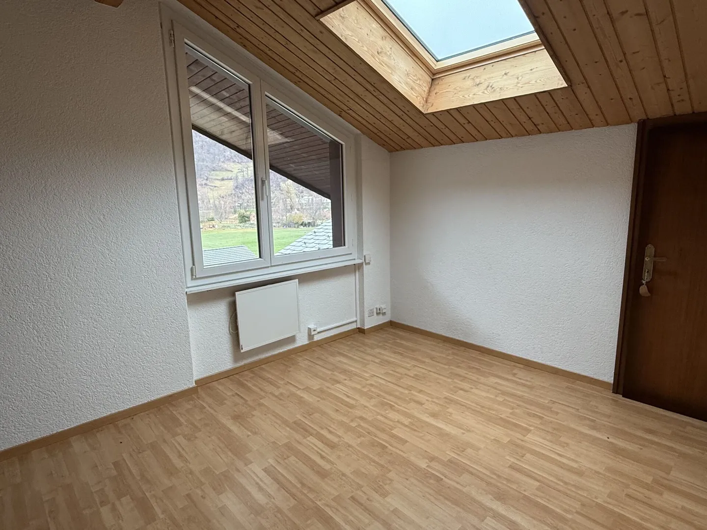 Ampio appartamento duplex in attico su due piani - Foto 20 di 26