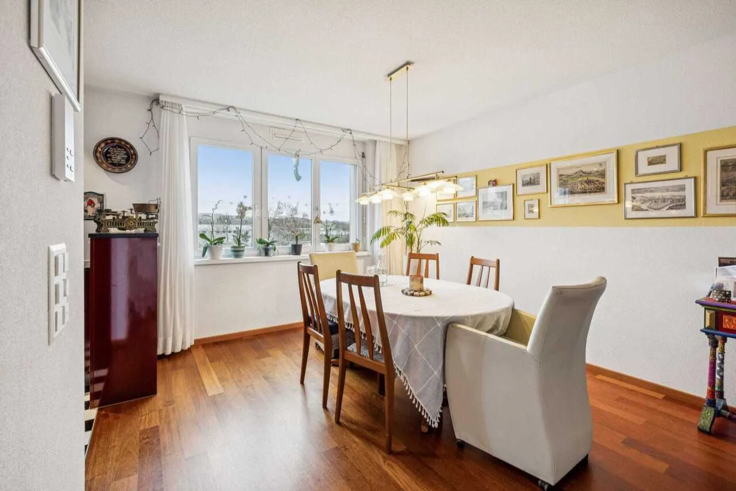 Excellent Home & Top Location - Photo 6 of 13