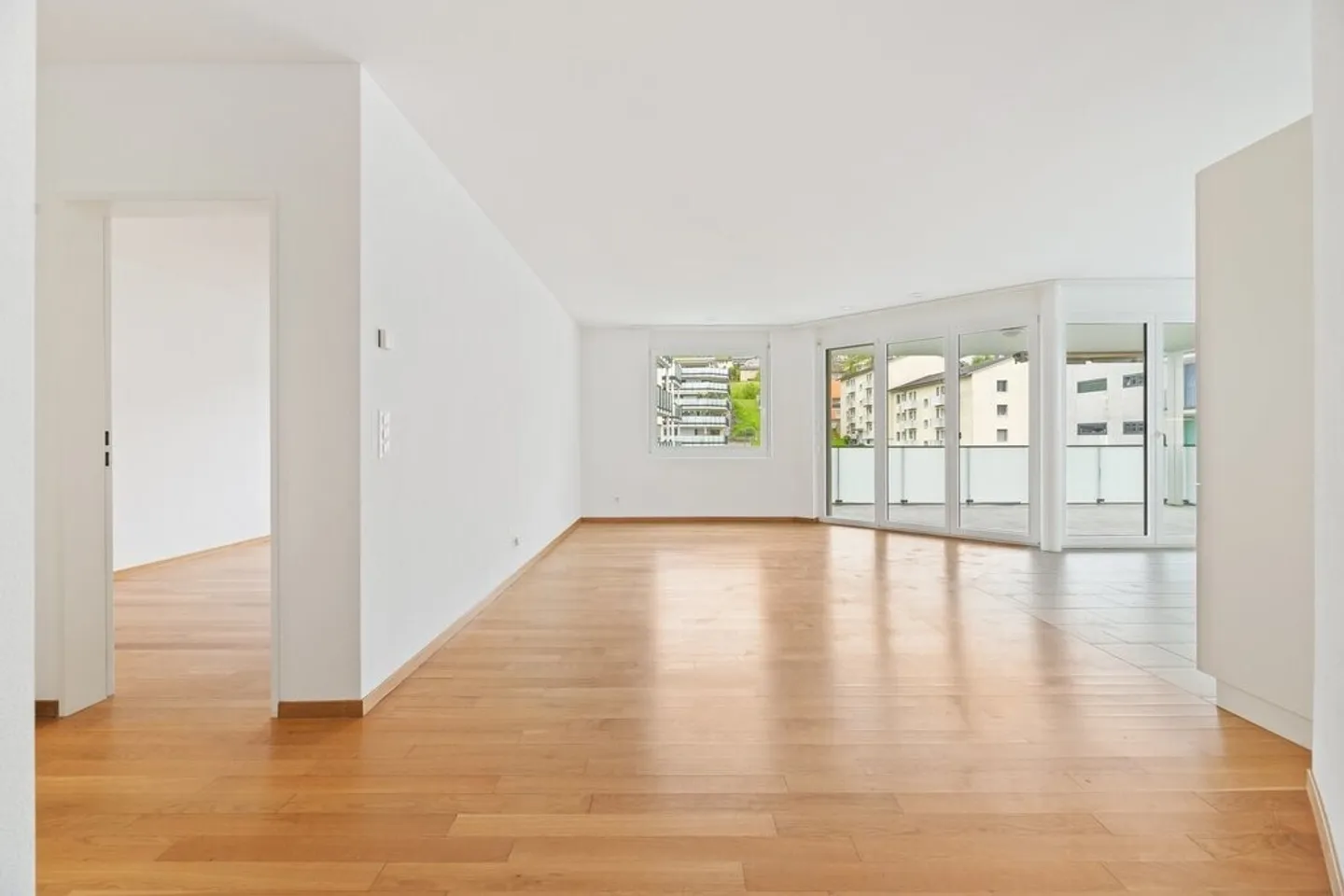 Appartement familial ensoleillé dans le vert - Photo 4 sur 12