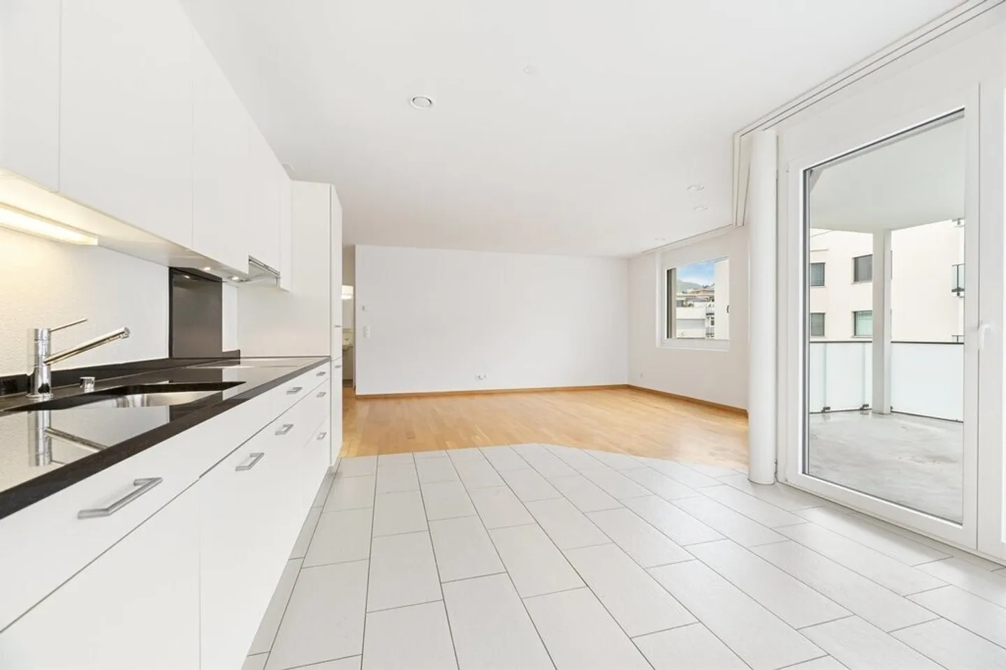 Appartement familial ensoleillé dans le vert - Photo 6 sur 12