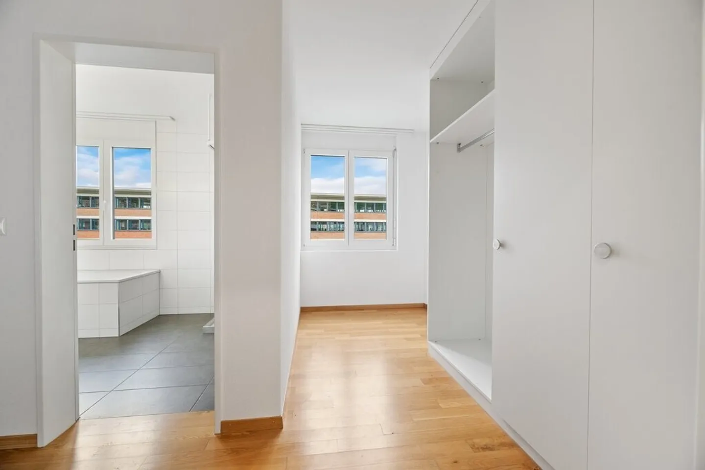 Appartement familial ensoleillé dans le vert - Photo 11 sur 12