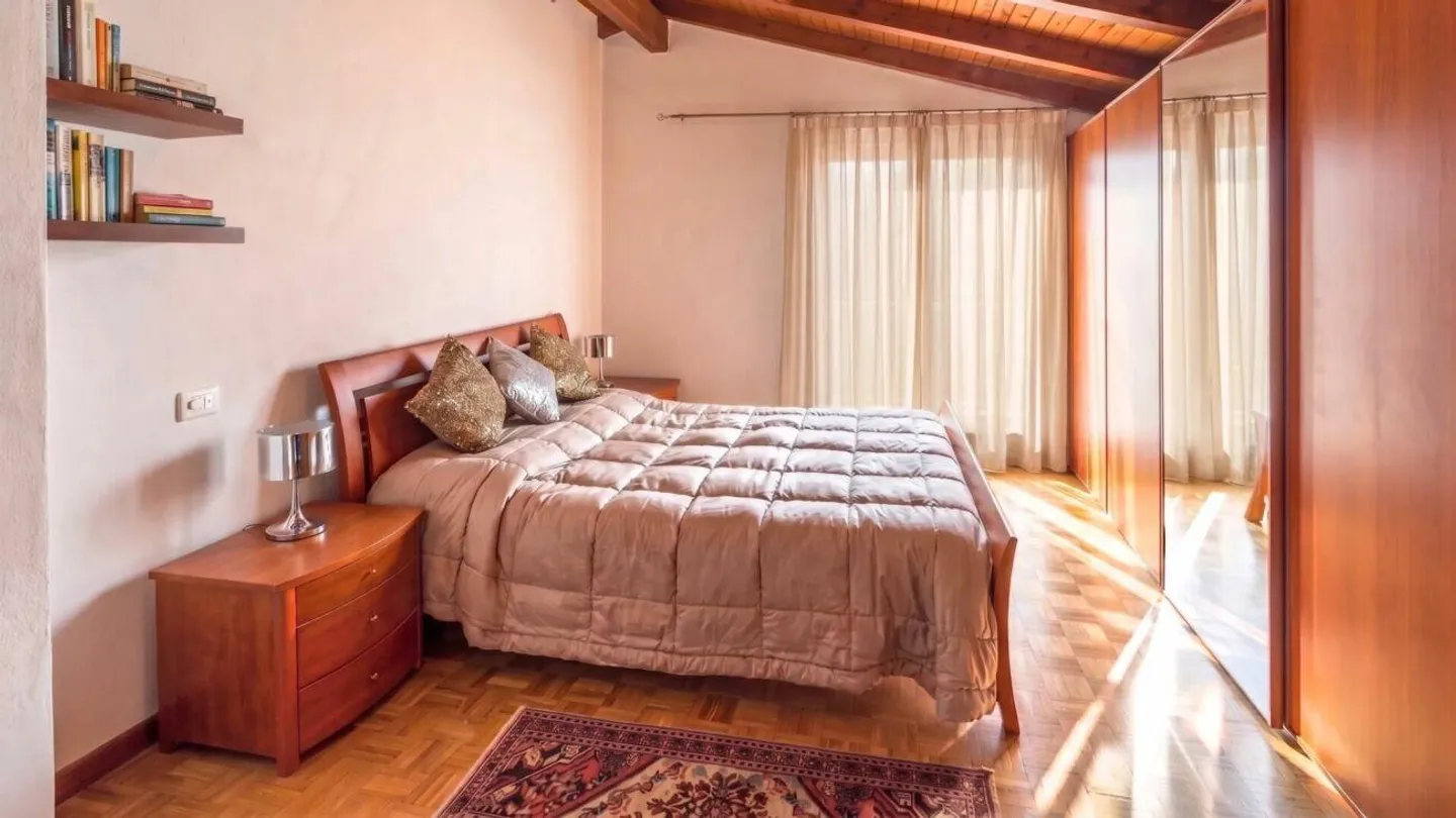 Casa di charme con camino, terrazzo e locale hobby insonorizzato - Photo 7 of 13
