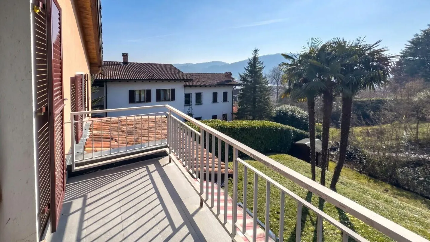 Casa di charme con camino, terrazzo e locale hobby insonorizzato - Photo 11 of 13