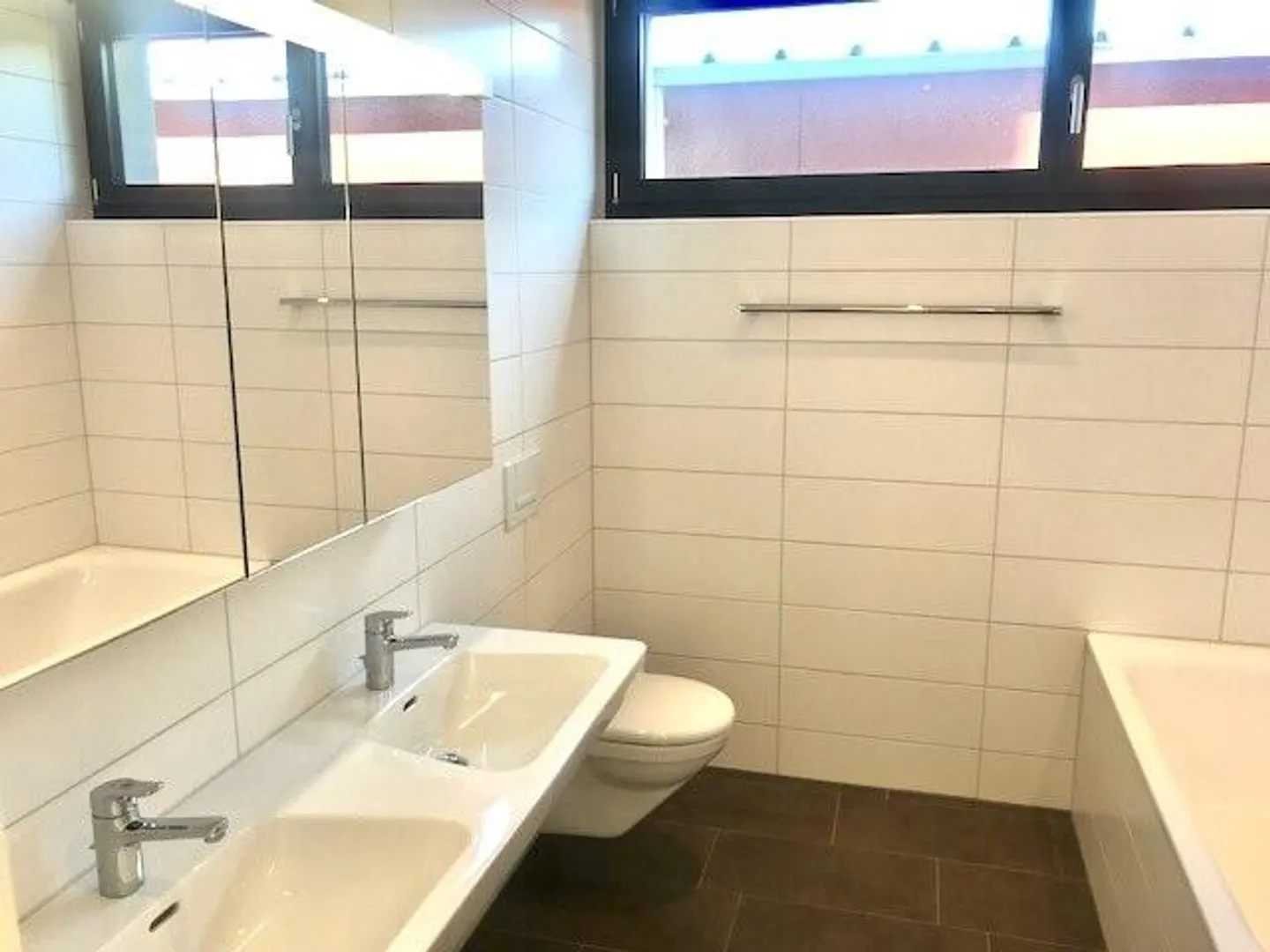 Une maison pour les personnes qui recherchent plus que quatre murs. - Photo 4 sur 11