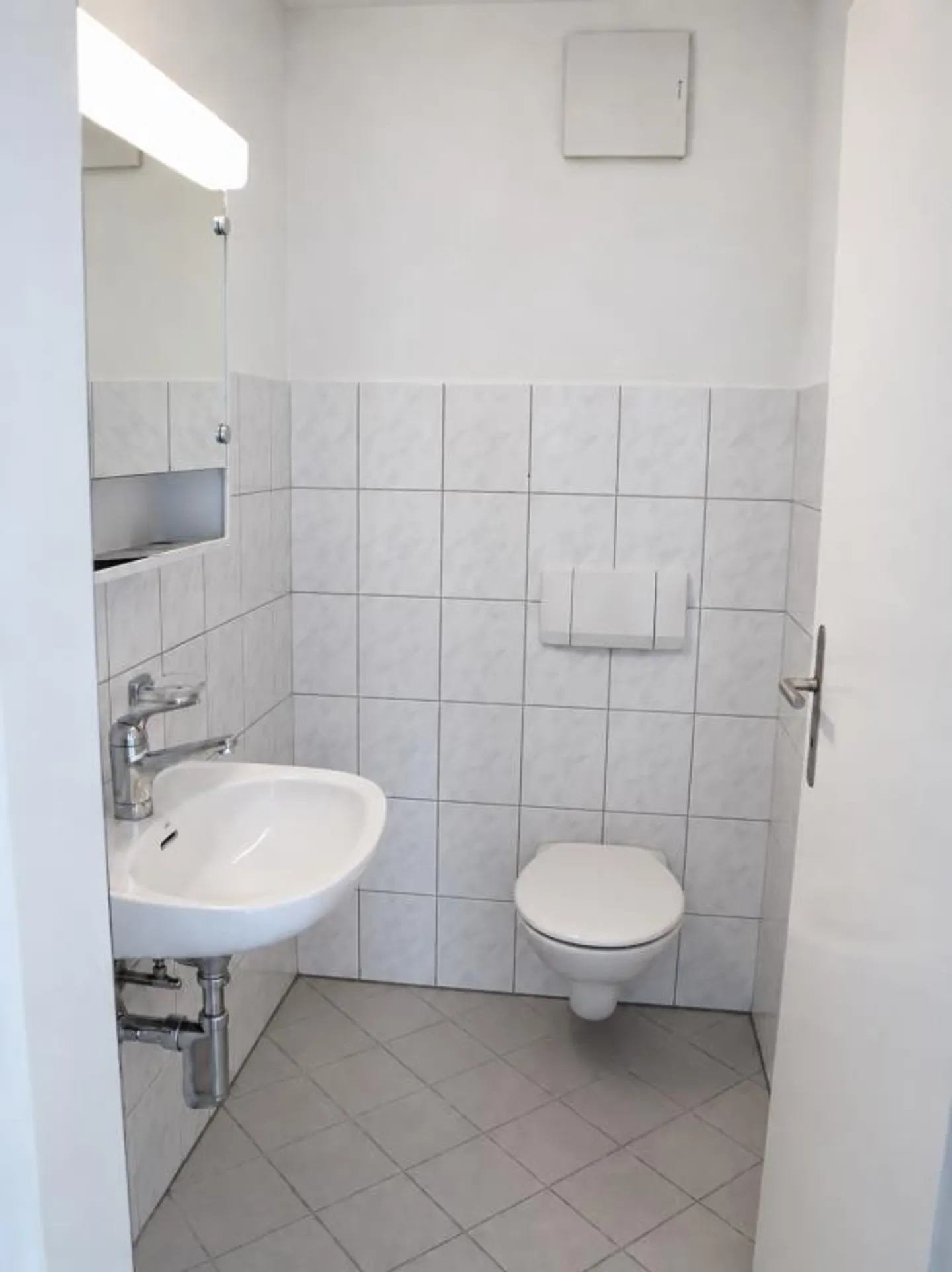 Grosszügige 4.5-Zimmer-Wohnung mit Balkon - Foto 6 von 12