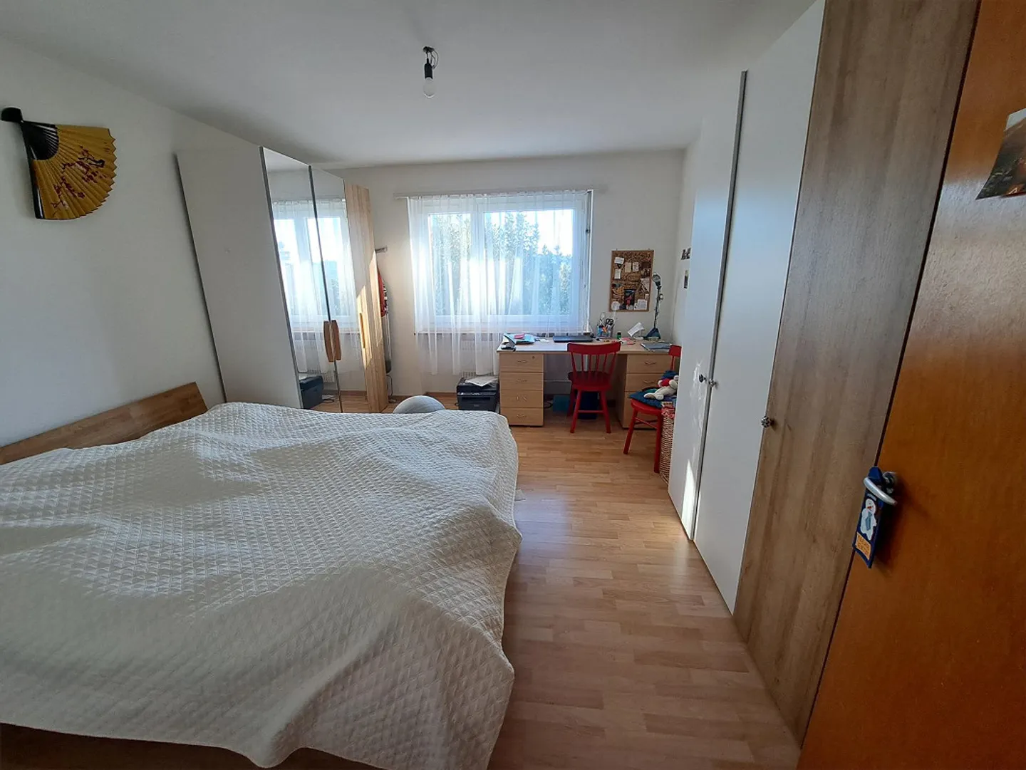 Appartement 2 pièces à Höngg avec vue sur la verdure - Photo 2 sur 4