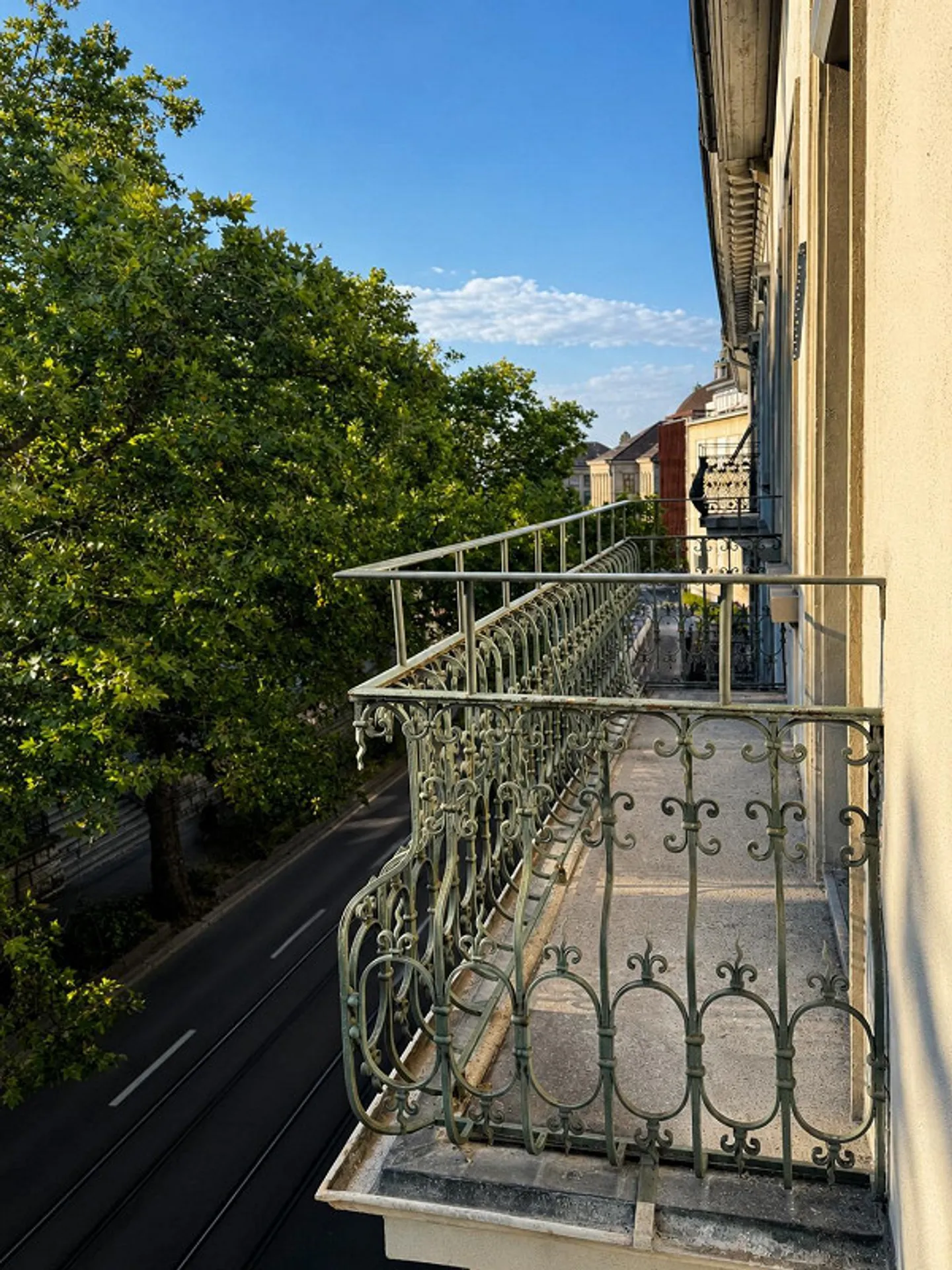 Living with historical character and modern comfort - Photo 12 of 13