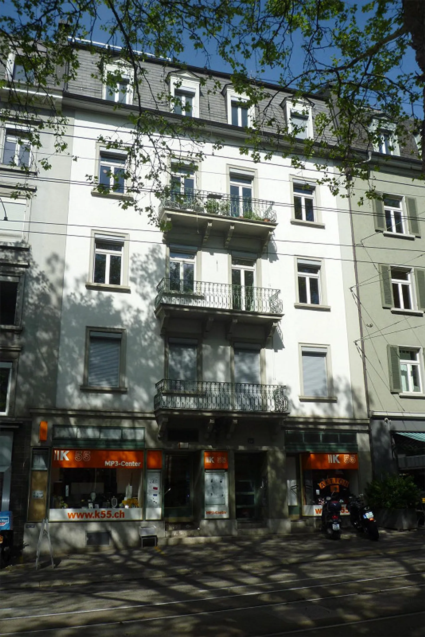 Living with historical character and modern comfort - Photo 1 of 13
