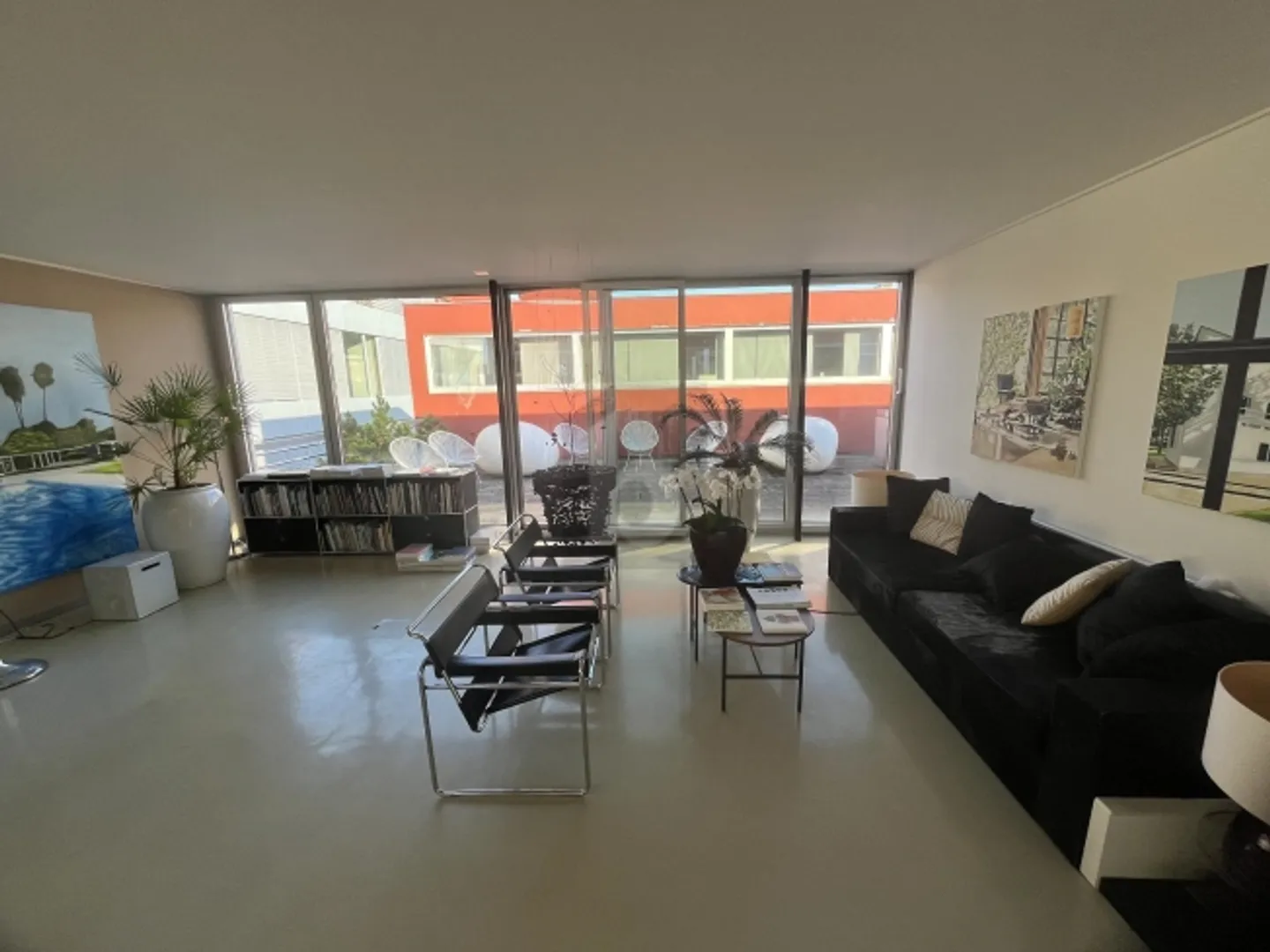 MIT GROSSZÜGIGER TERRASSE UND TOP-INFRASTRUKTUR - Foto 2 von 6