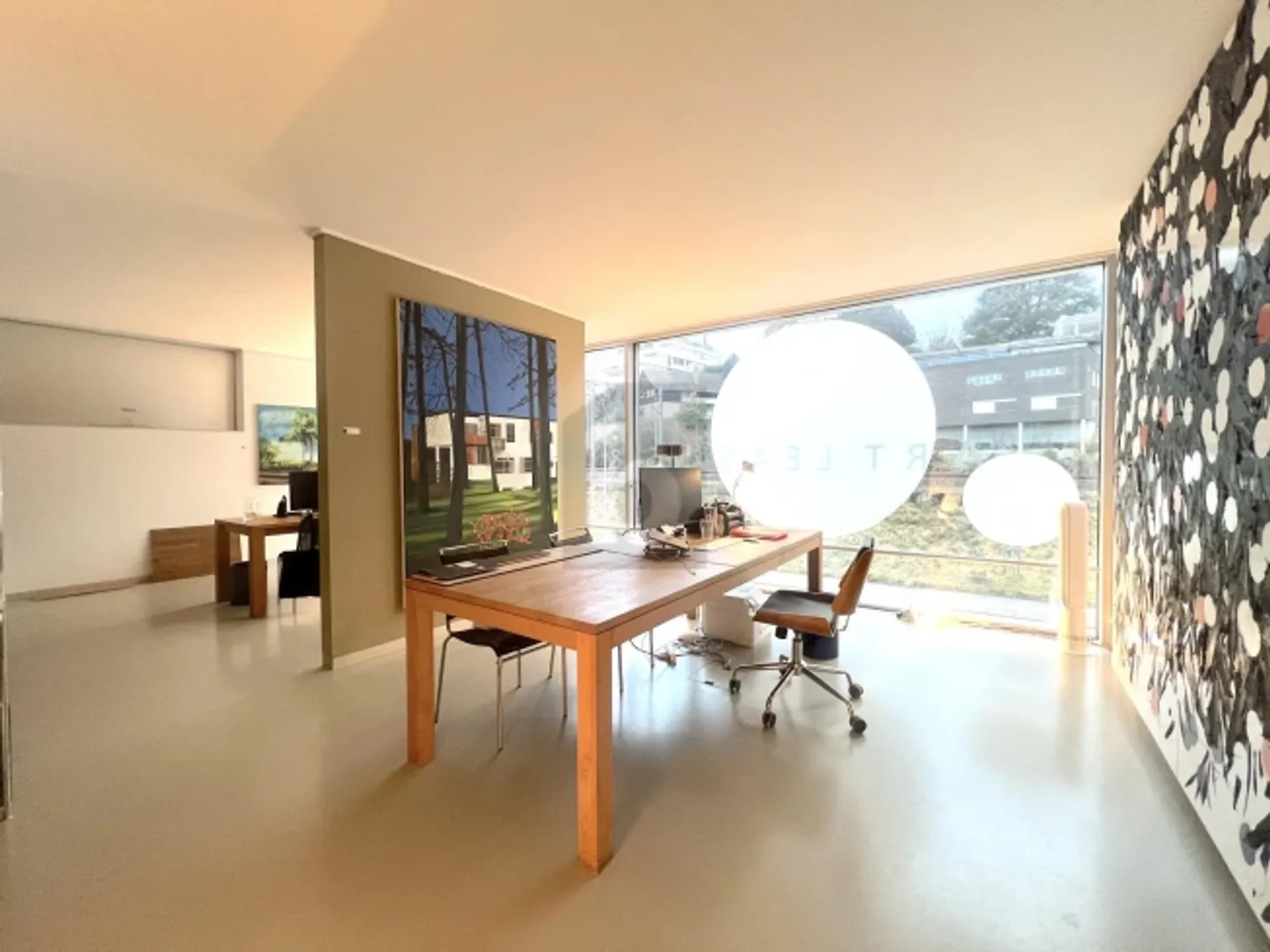 MIT GROSSZÜGIGER TERRASSE UND TOP-INFRASTRUKTUR - Foto 1 von 6