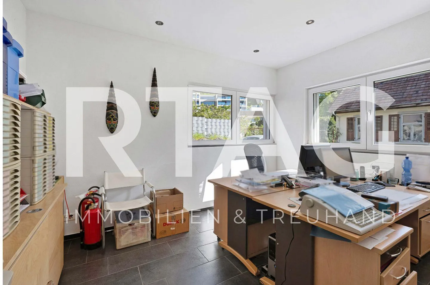 Bureau - Photo 1 sur 8