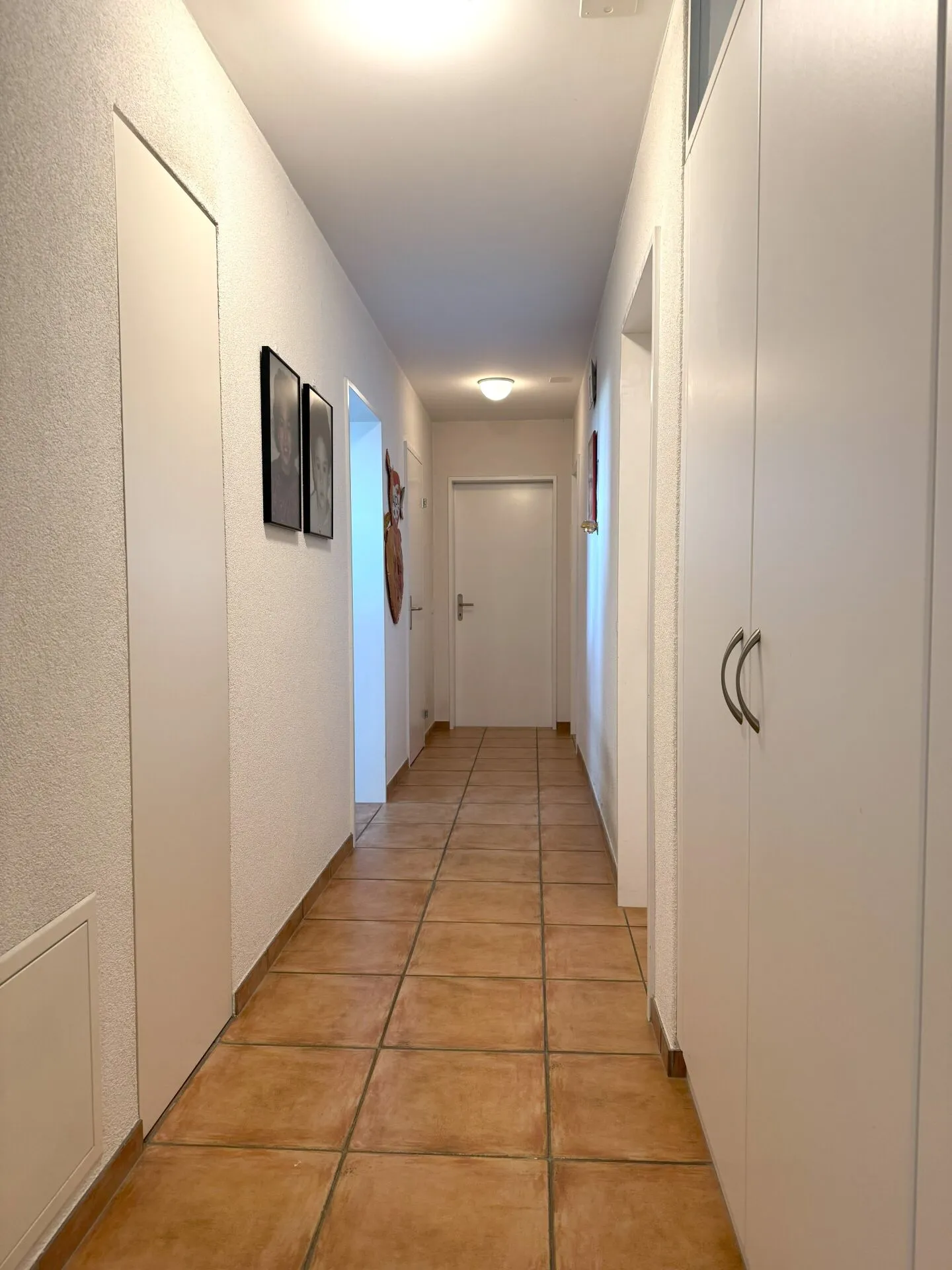 Central 5 1/2 room apartment for sale - Photo 6 of 12