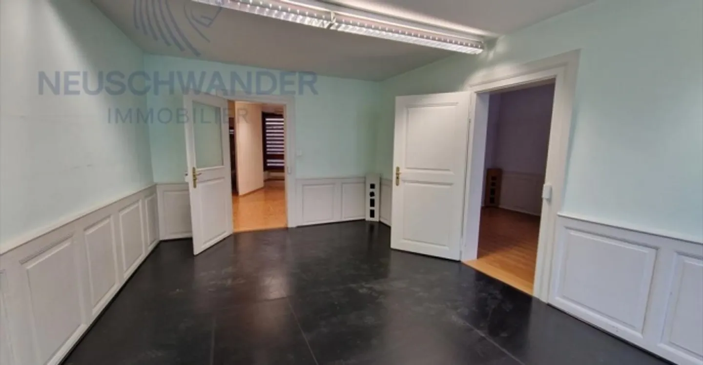 Mischgenutztes Gebäude mieten - Foto 4 von 5