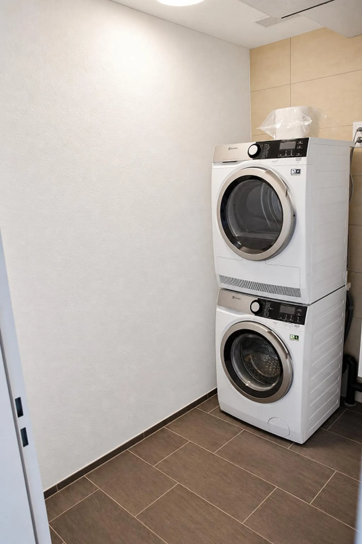 Top modern 3.5-room apartment in ownership standard - MINERGIE - Photo 10 of 14