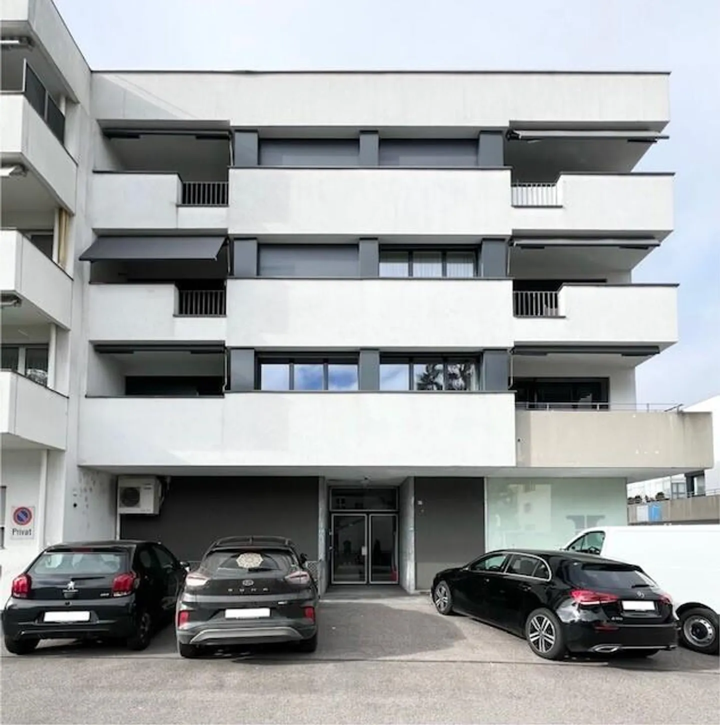 Spacious 3.5-room apartment in Muttenz - Photo 7 of 10