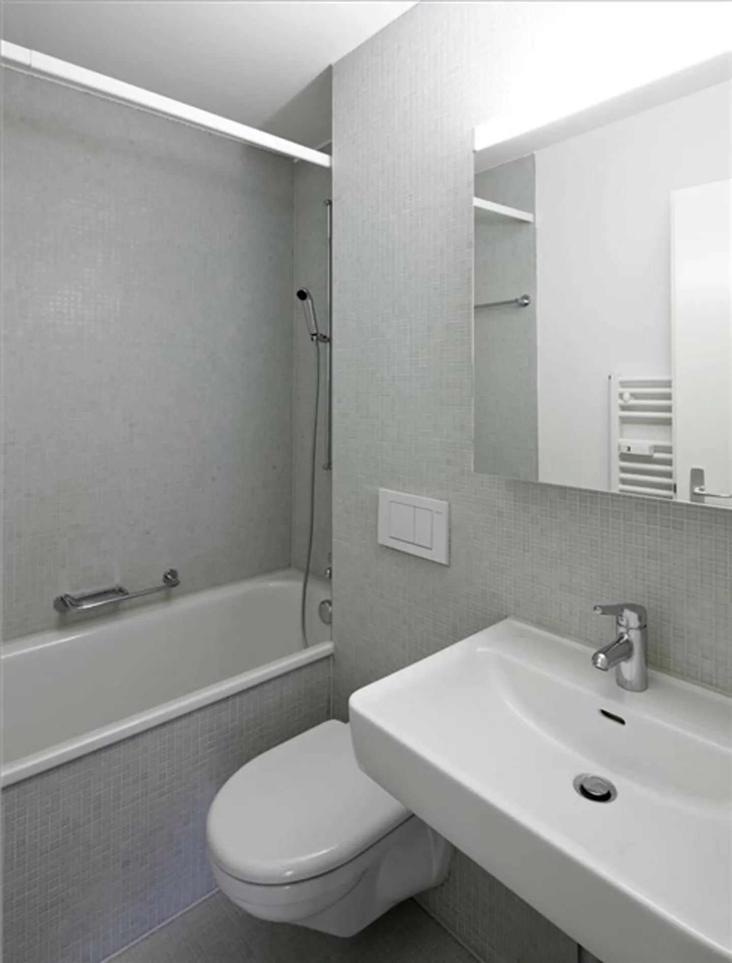RENT WITHOUT DEPOSIT! Beautiful modern 4.5 room apartment in a quiet location - Photo 4 of 6