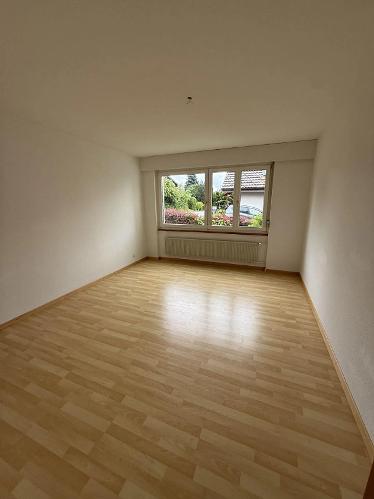 Appartement 3 pièces / Vous cherchez une solution de transition ? Logement temporaire jusqu'au printemps 2027. - Photo 4 sur 10