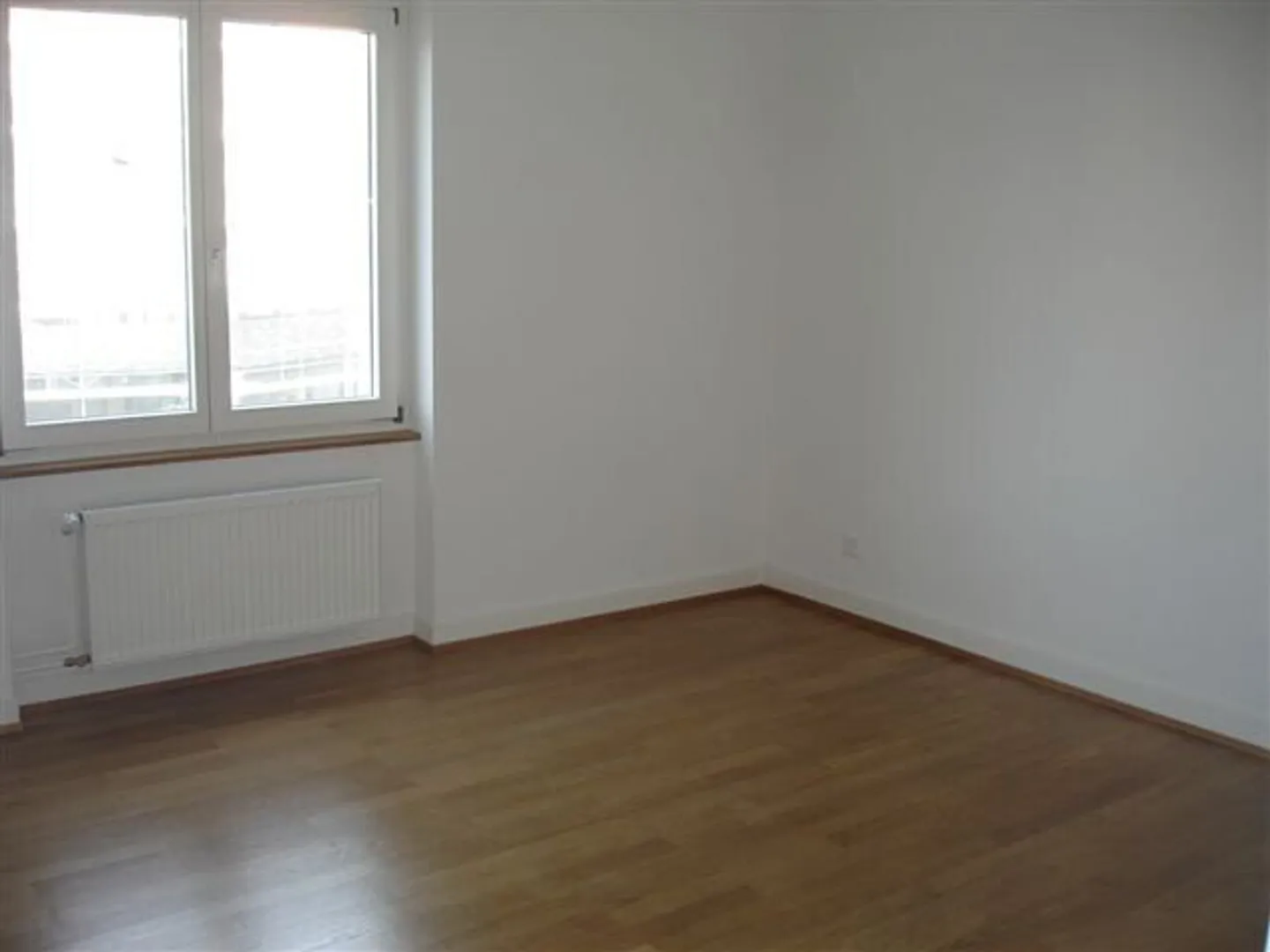 Moderne Wohnung in zentraler Lage - Foto 3 von 3