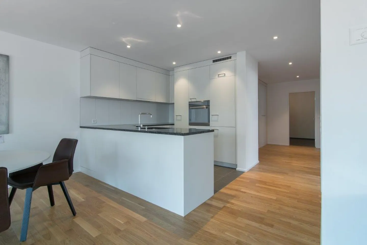 Spacious Living in the Heart of Münchwilen - Photo 2 of 8