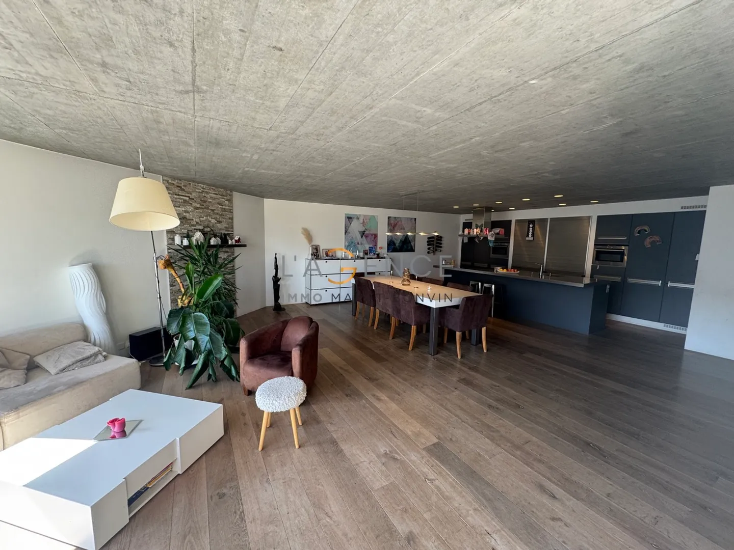 Stunning Villa in Sitten - Photo 2 of 12