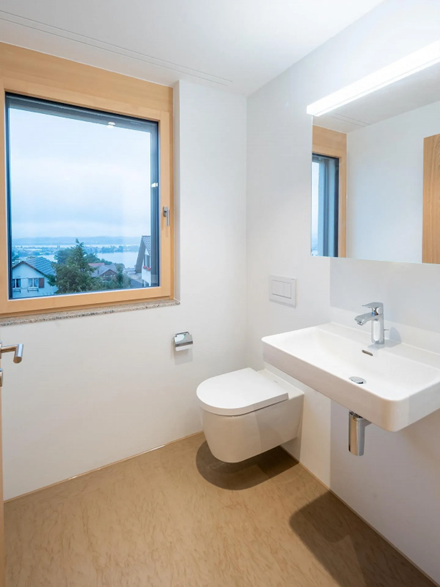 Vivere in alto sopra il Lago di Costanza con un ottimo standard di espansione - Foto 13 di 19