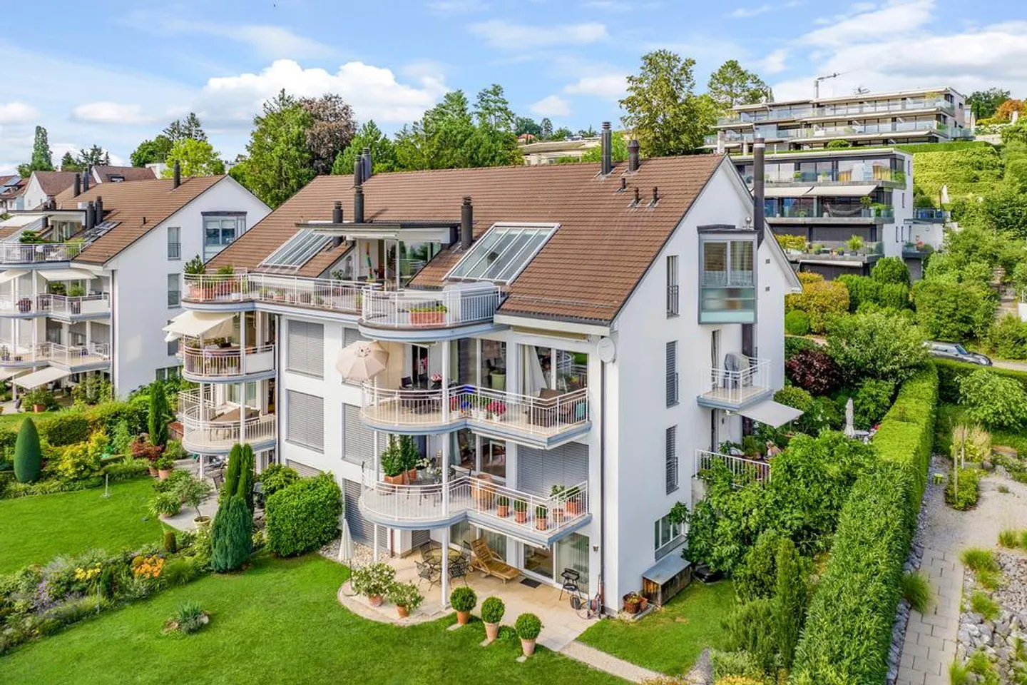 Einzigartige Attikawohnung mit Seesicht, Terrasse und Luxusausstattung - Foto 1 von 9