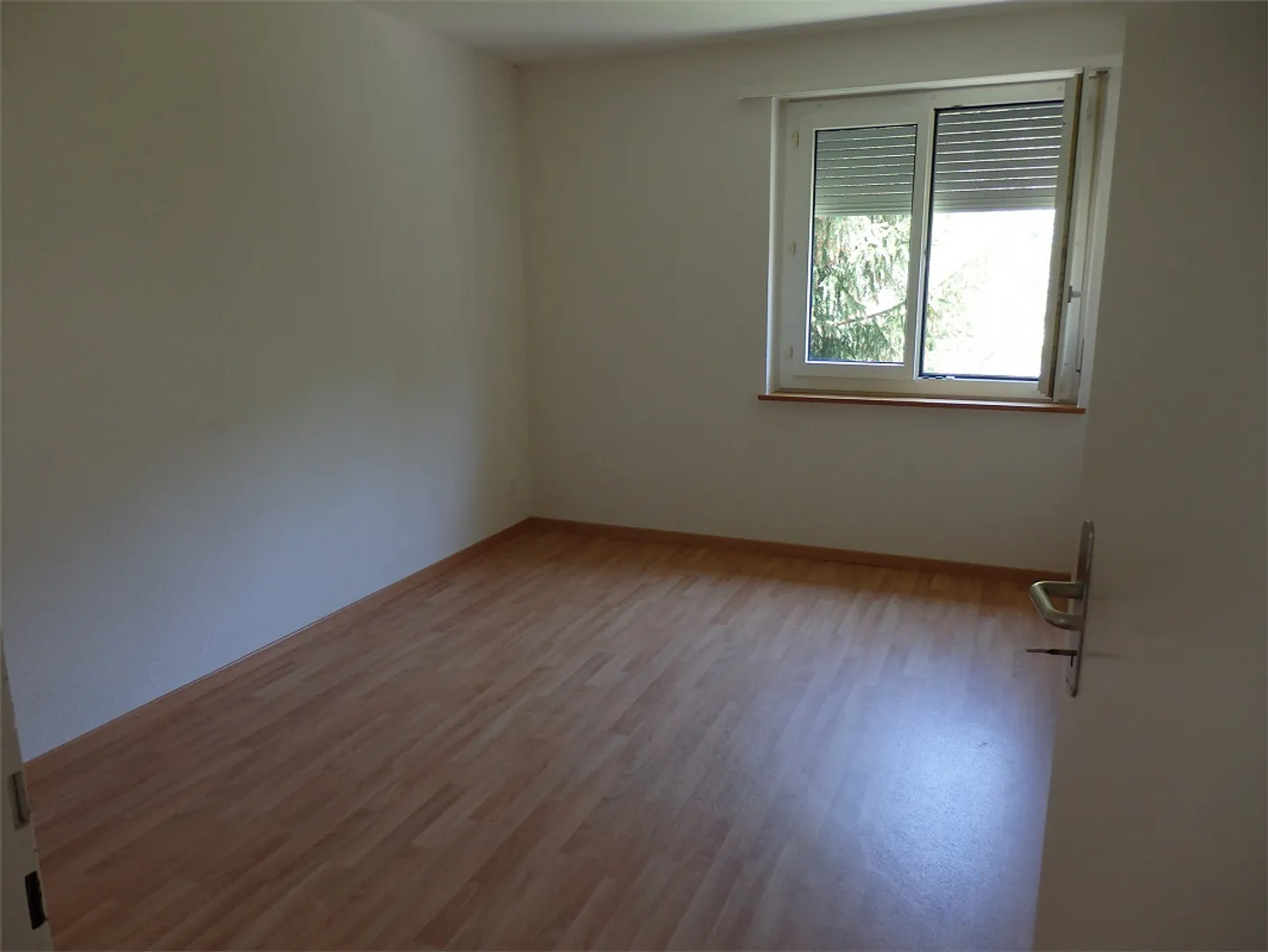 Appartement lumineux de 3,5 pièces près de l'hôpital pour enfants - Photo 4 sur 10