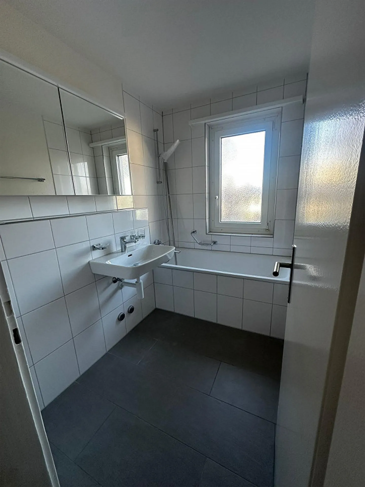 Appartement lumineux de 3,5 pièces près de l'hôpital pour enfants - Photo 9 sur 10