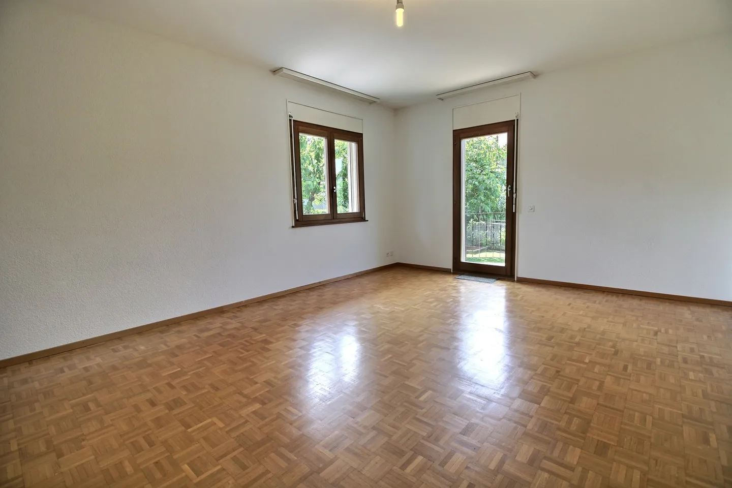 Superbo appartamento di 4,5 stanze in affitto a Friburgo! - Foto 3 di 13