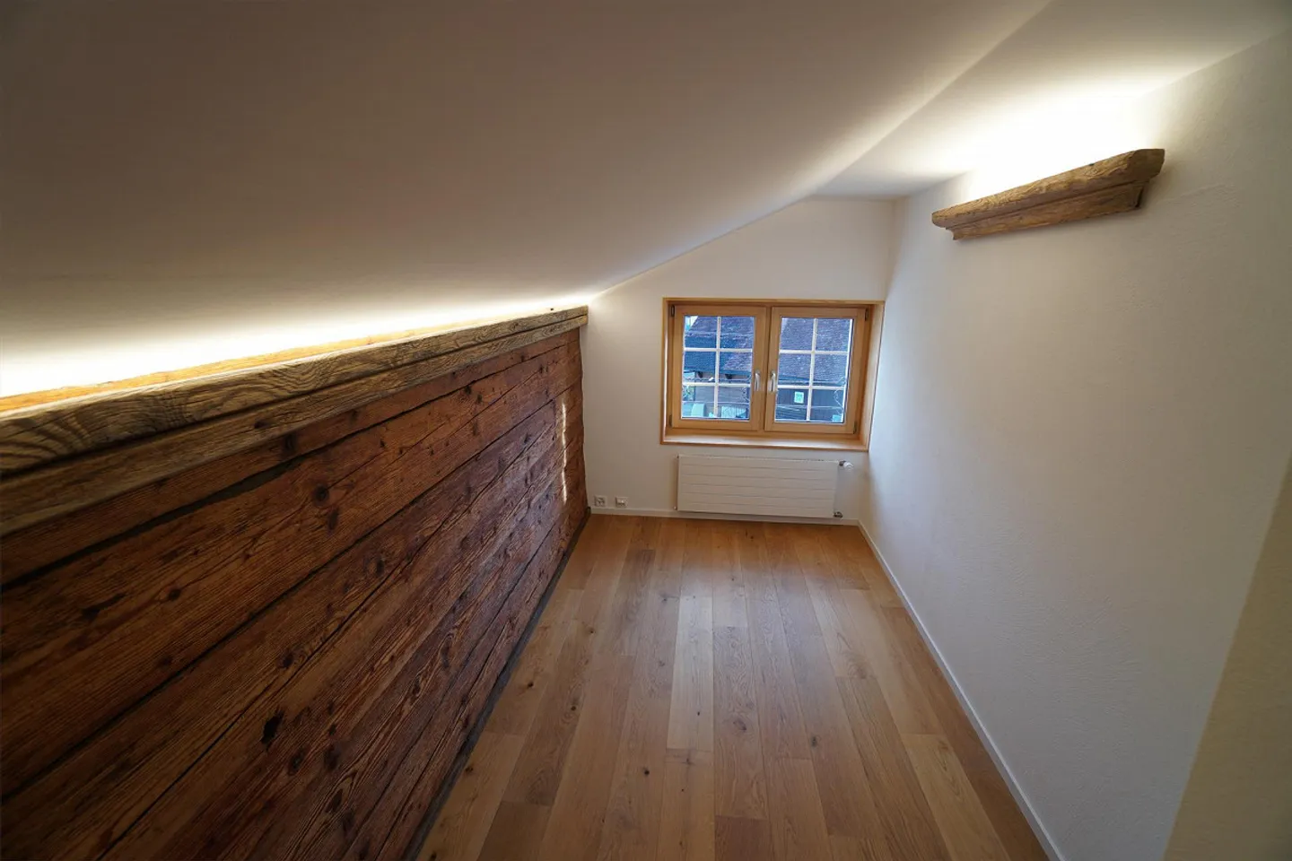 7 1/2-Zimmer Hausteil mit Weinkeller - Foto 27 von 30