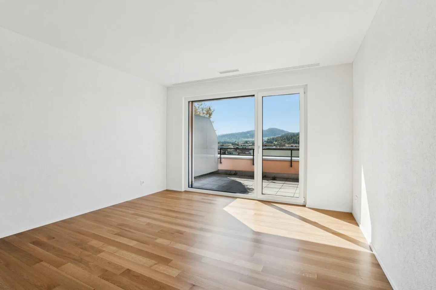 ATTIKA - PANORAMIC VIEW - TERRACE - Photo 10 of 18
