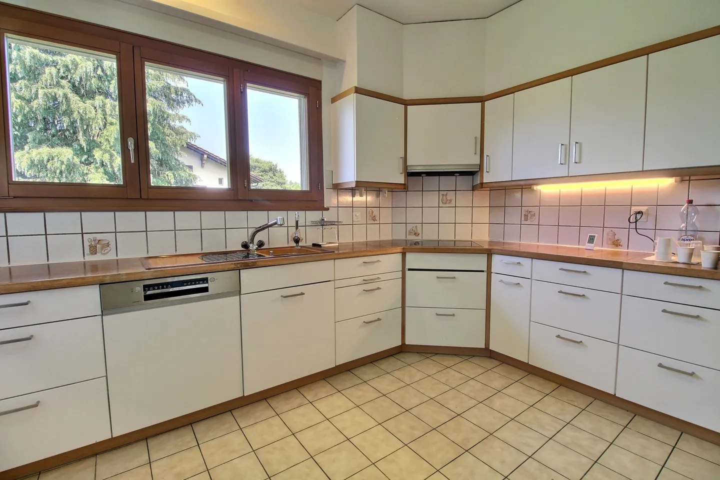 Superbo appartamento di 4,5 stanze in affitto a Friburgo! - Foto 8 di 13