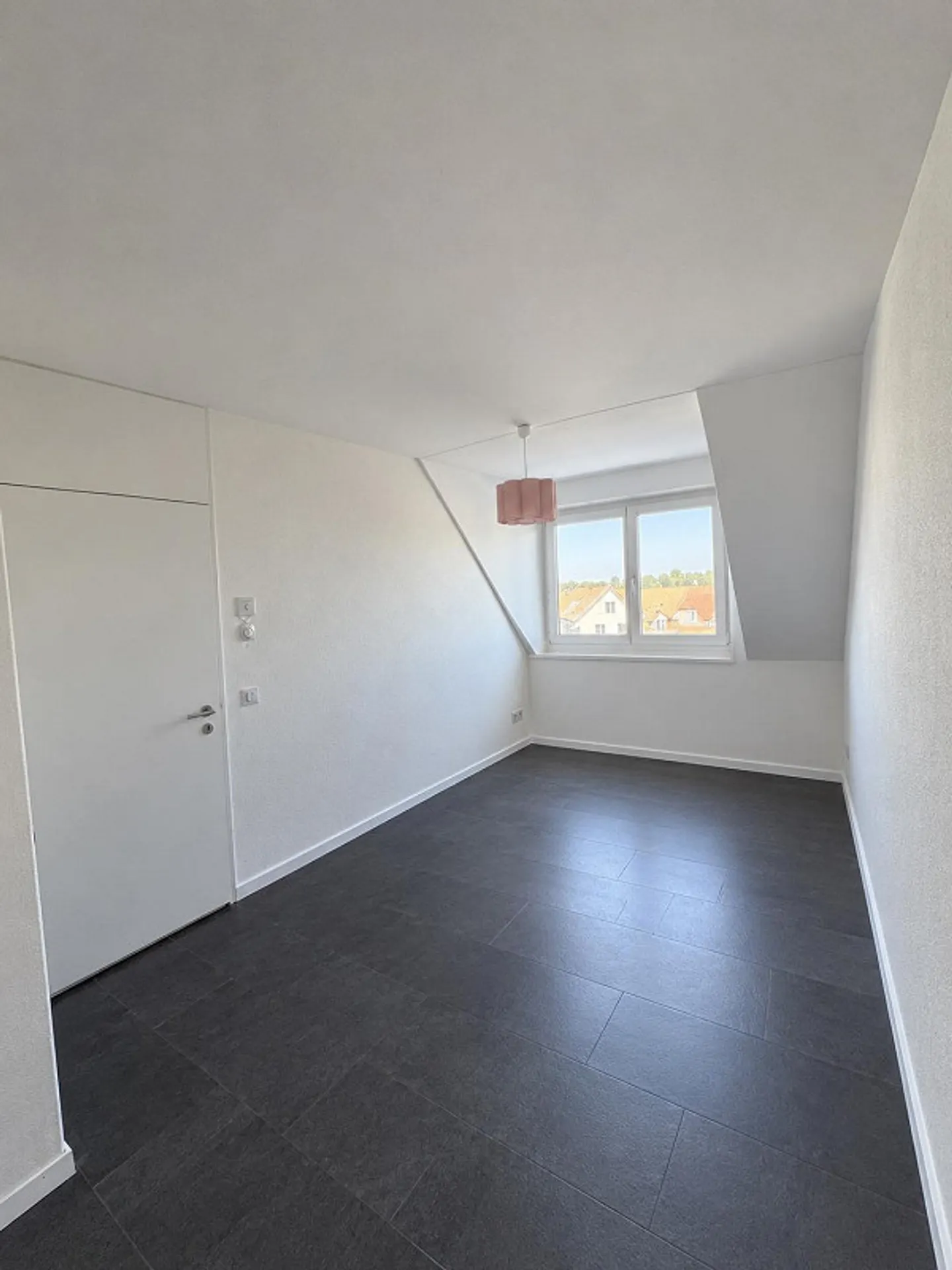 4.5 Room Apartment with Additional Attic - Photo 5 of 14