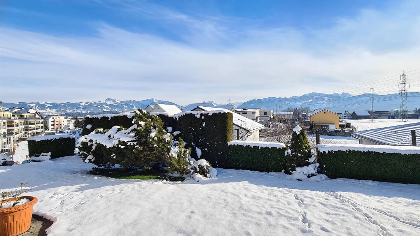 Casa unifamiliare di 5,5 stanze in posizione privilegiata - Foto 5 di 17