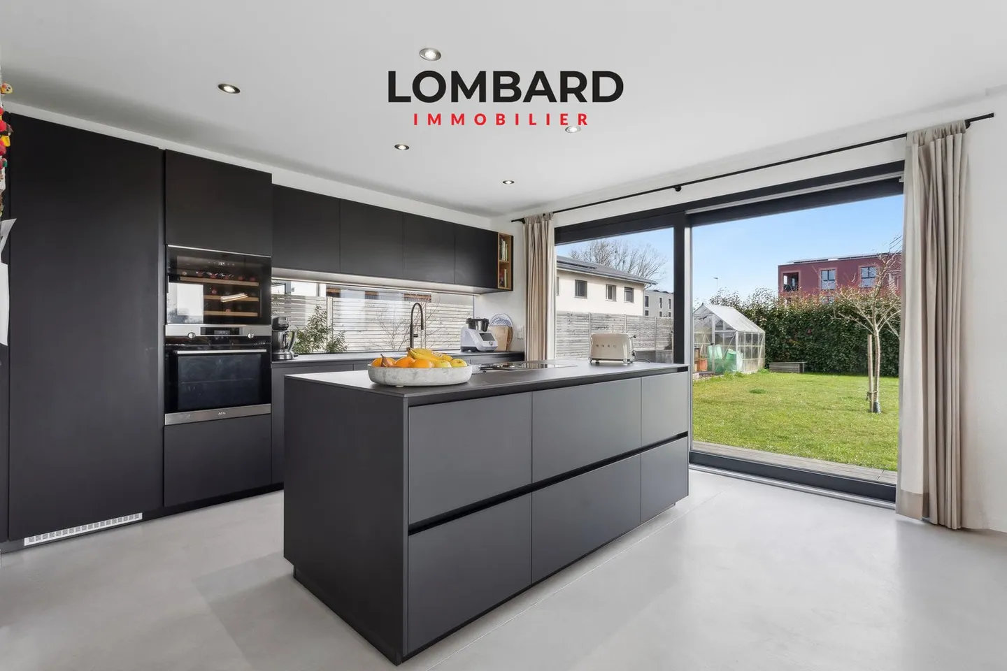 Moderne individuelle Villa mit Naturblick - Foto 2 von 8