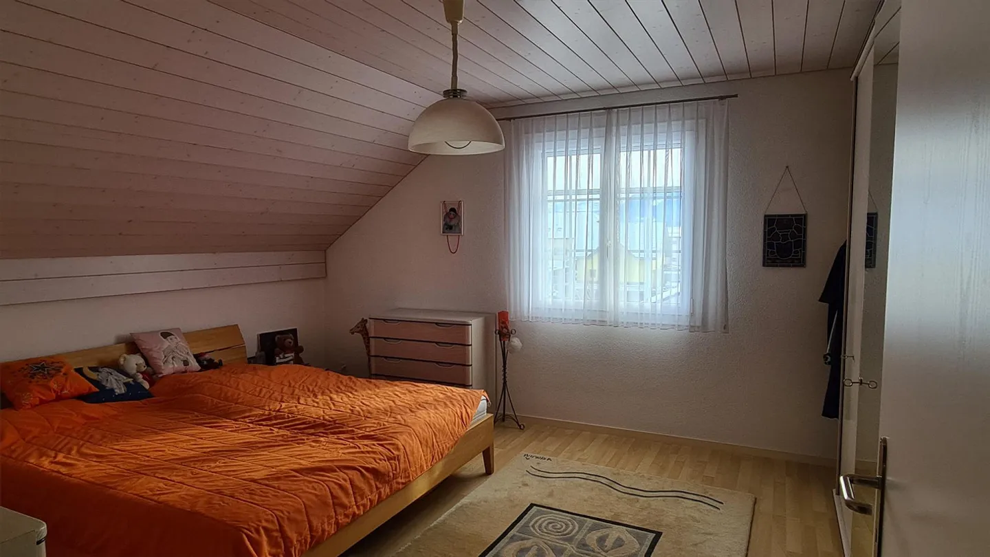 Casa unifamiliare di 5,5 stanze in posizione privilegiata - Foto 14 di 17