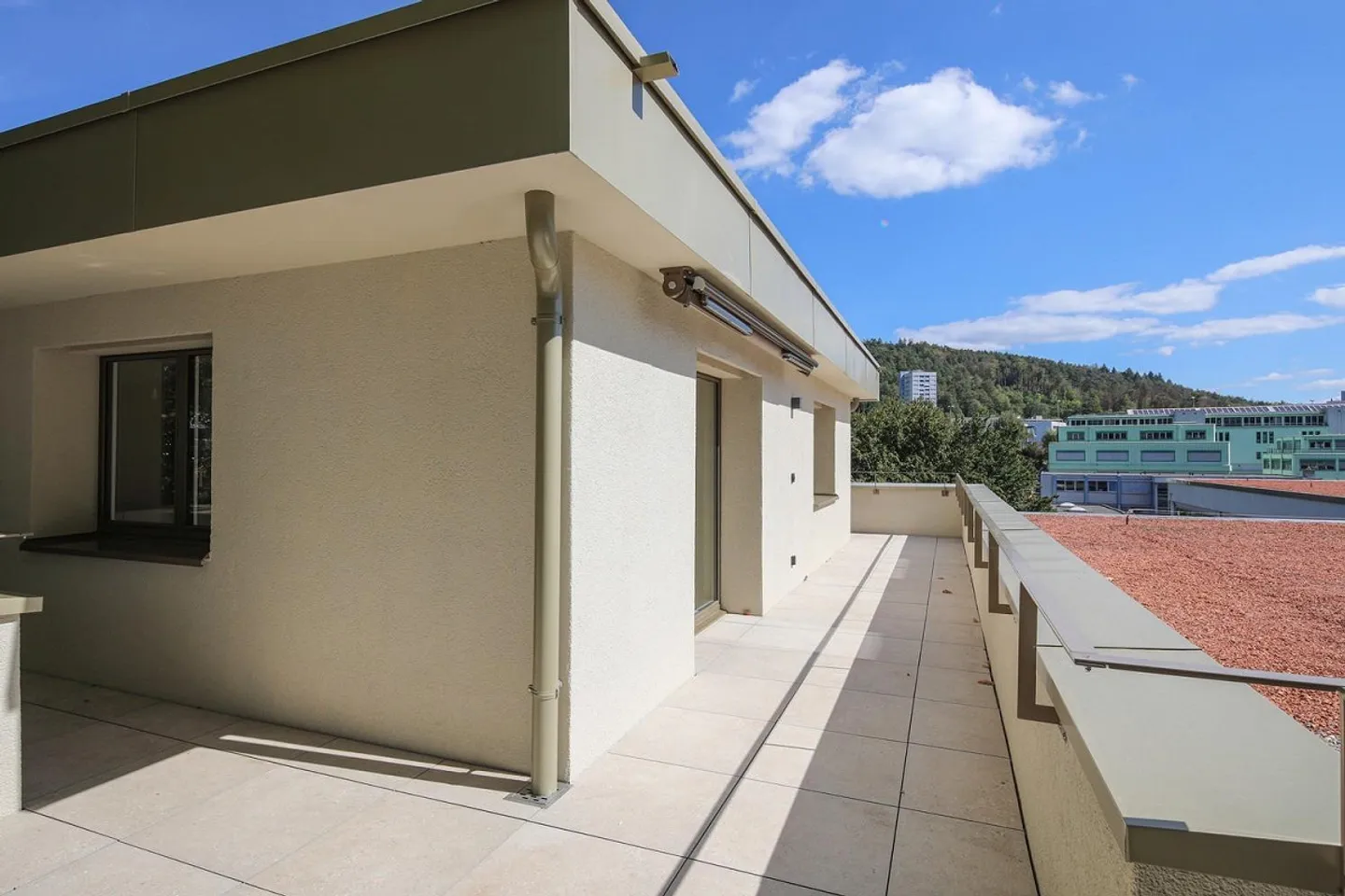 First occupancy of exclusive penthouse apartment with XXL terrace and view... - Photo 10 of 12